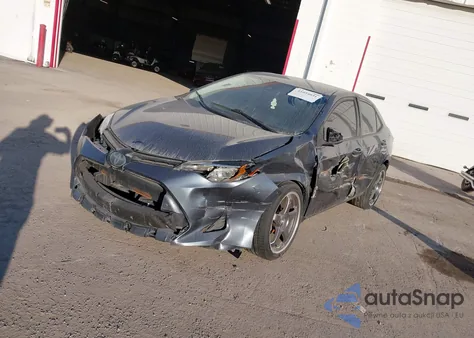 2019 Toyota Corolla Le z USA, uszkodzony, nr VIN 2T1BURHE0KC242779